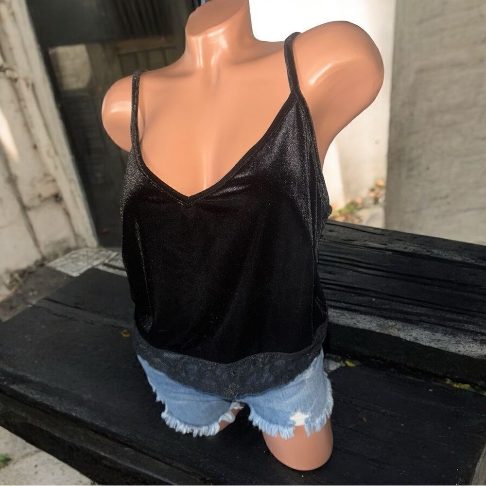 NWT💄Forever 21 Black Velvet & Lace Cami - Black💄 - Picture 11 of 11
